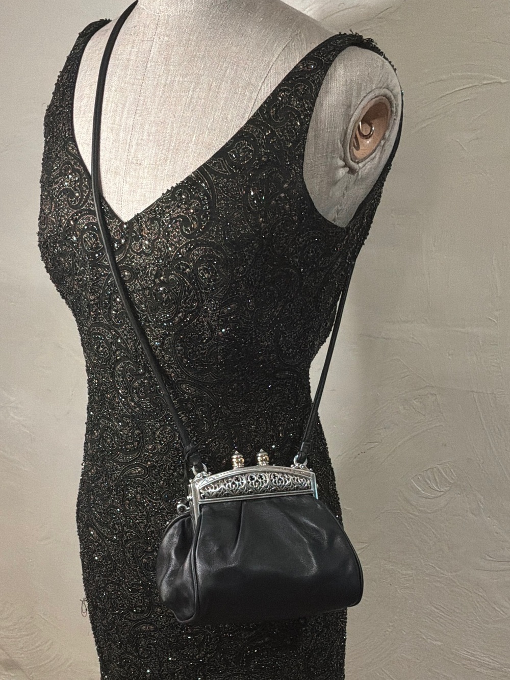 Vintage Brighton Black Leather Crossbody Clutch with Ornate Silver Frame - Picture 5 of 9